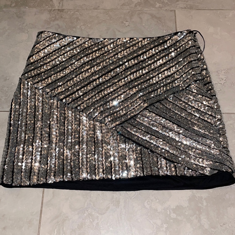 Striped sequin skirt!
